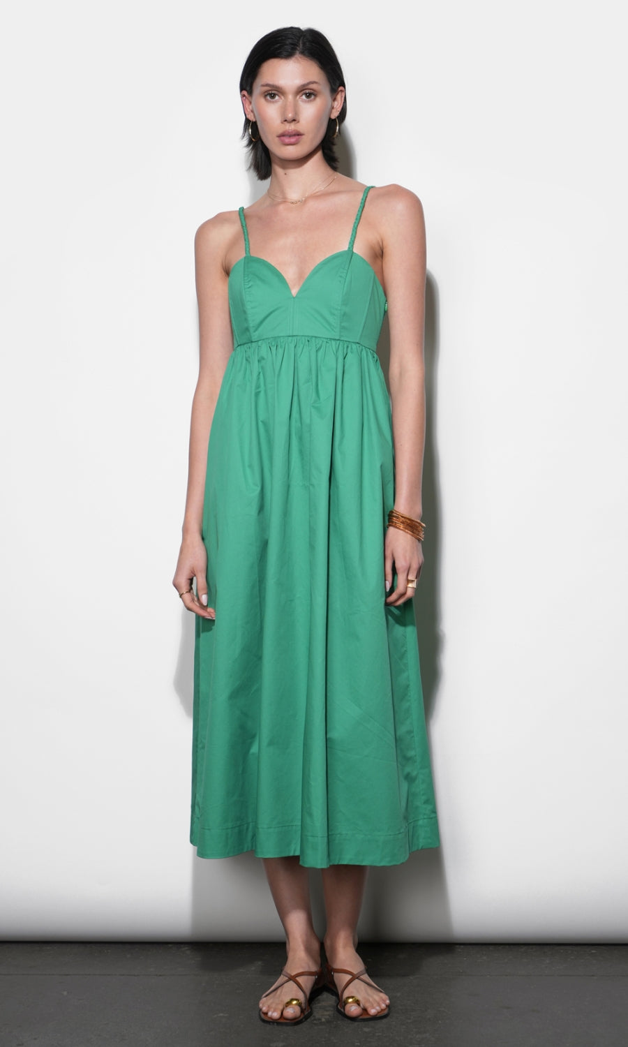 G266D7216_GREEN