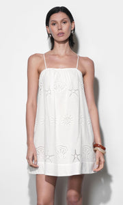 G264D7162_WHITE