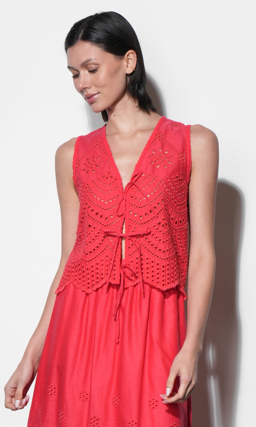 G264T7520_RED
