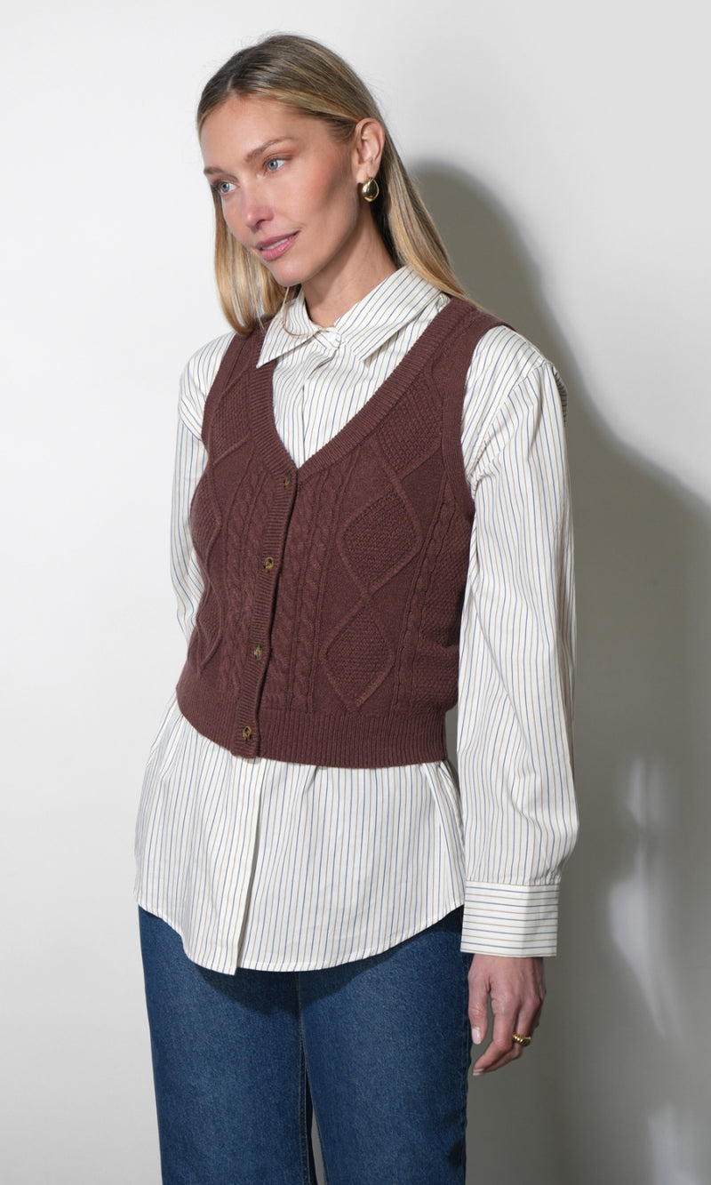 G256WT6089_BROWN