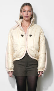 G269J1892_BEIGE