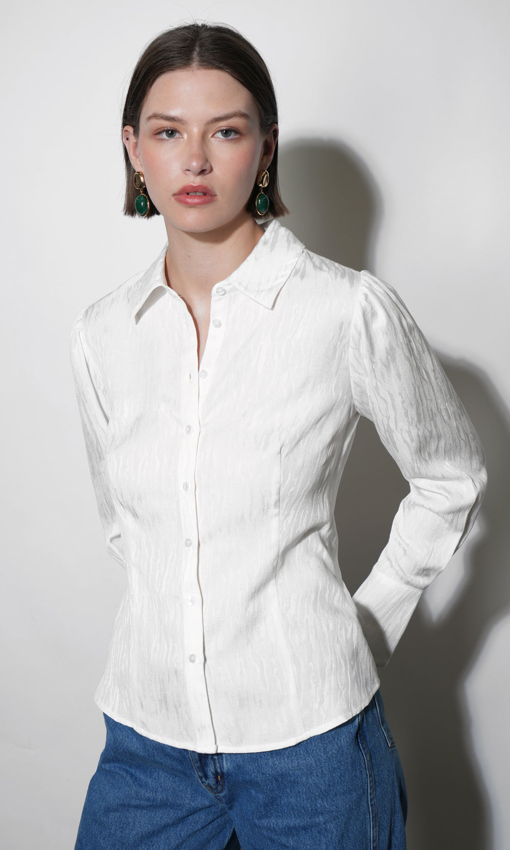 Ailani Textured Slim Blouse G262T7486