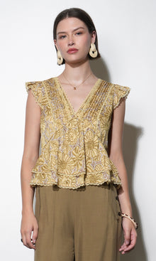 Aurora Pintuck Flutter Sleeve Top G262T7449