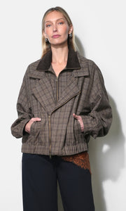 Blake Oversized Double Collar Plaid Jacket G268J1877_LATTE