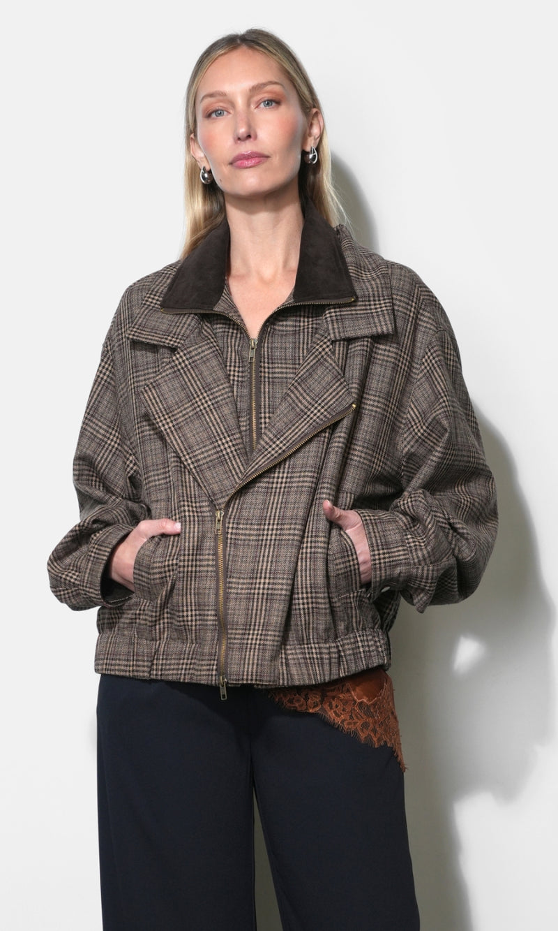 Blake Oversized Double Collar Plaid Jacket G268J1877_LATTE