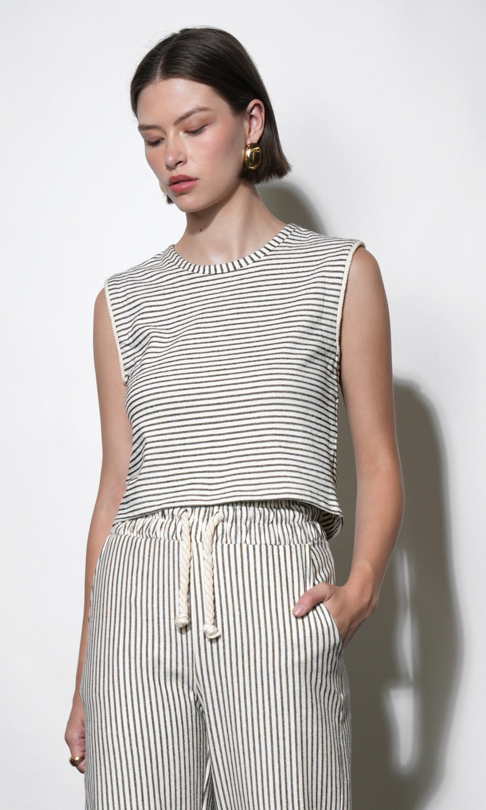 Daphne Sleeveless Knit Shell Top G262T7465