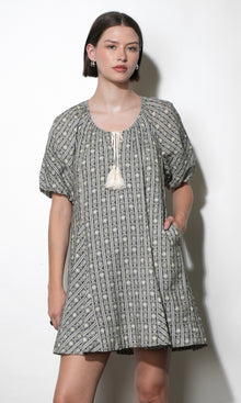 Elena Stripe Pattern Bubble Sleeve Popover Dress G262D6989