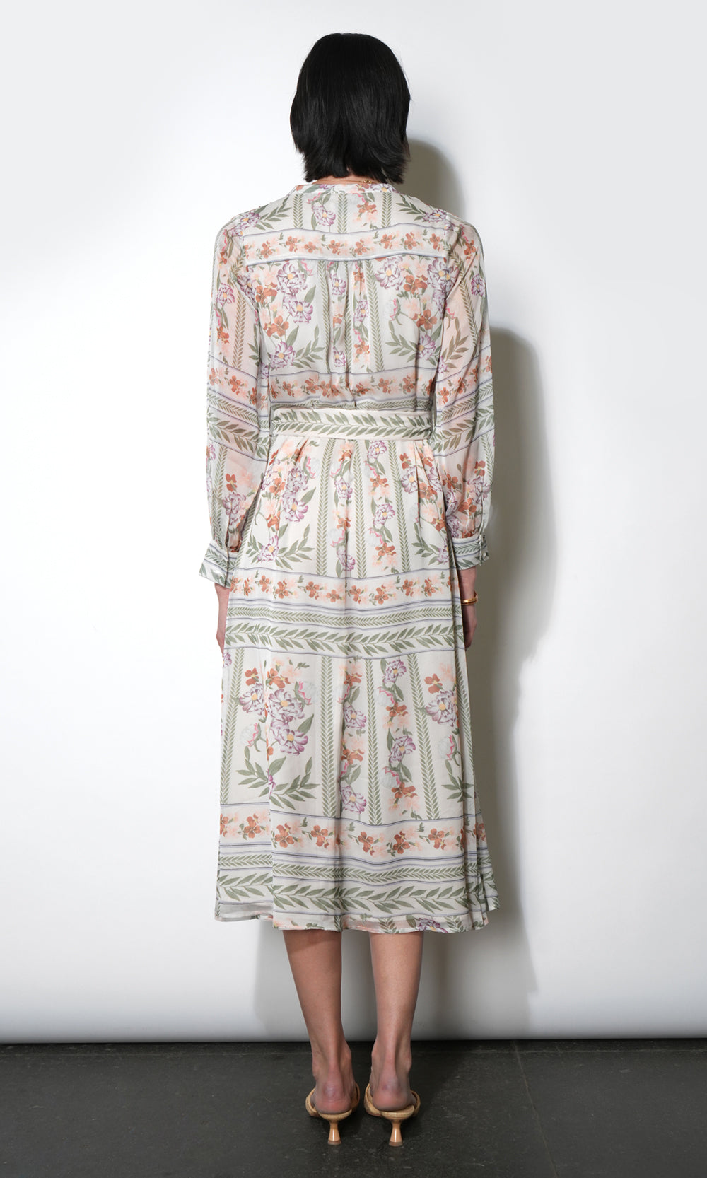 Reese Flowy Scarf Print Midi Dress w/Tie Belt
