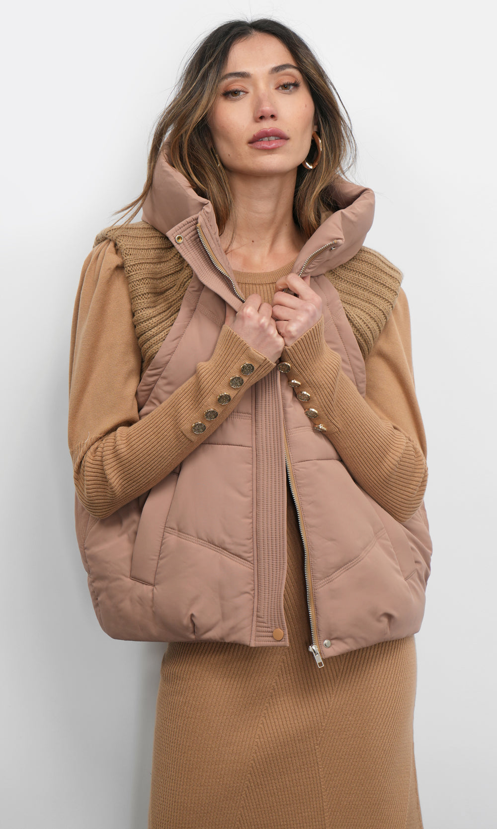 Douglas Ribbed Puffer Hooded Vest