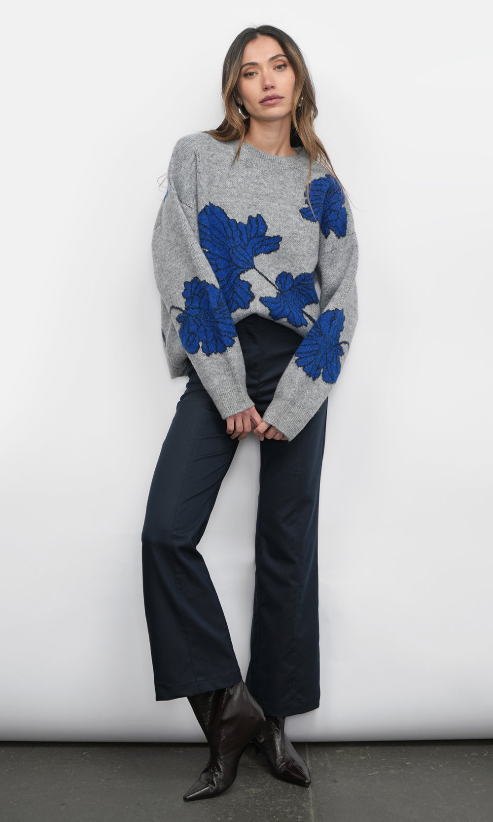 Bennett Intarsia Flower Sweater | Greylin Collection