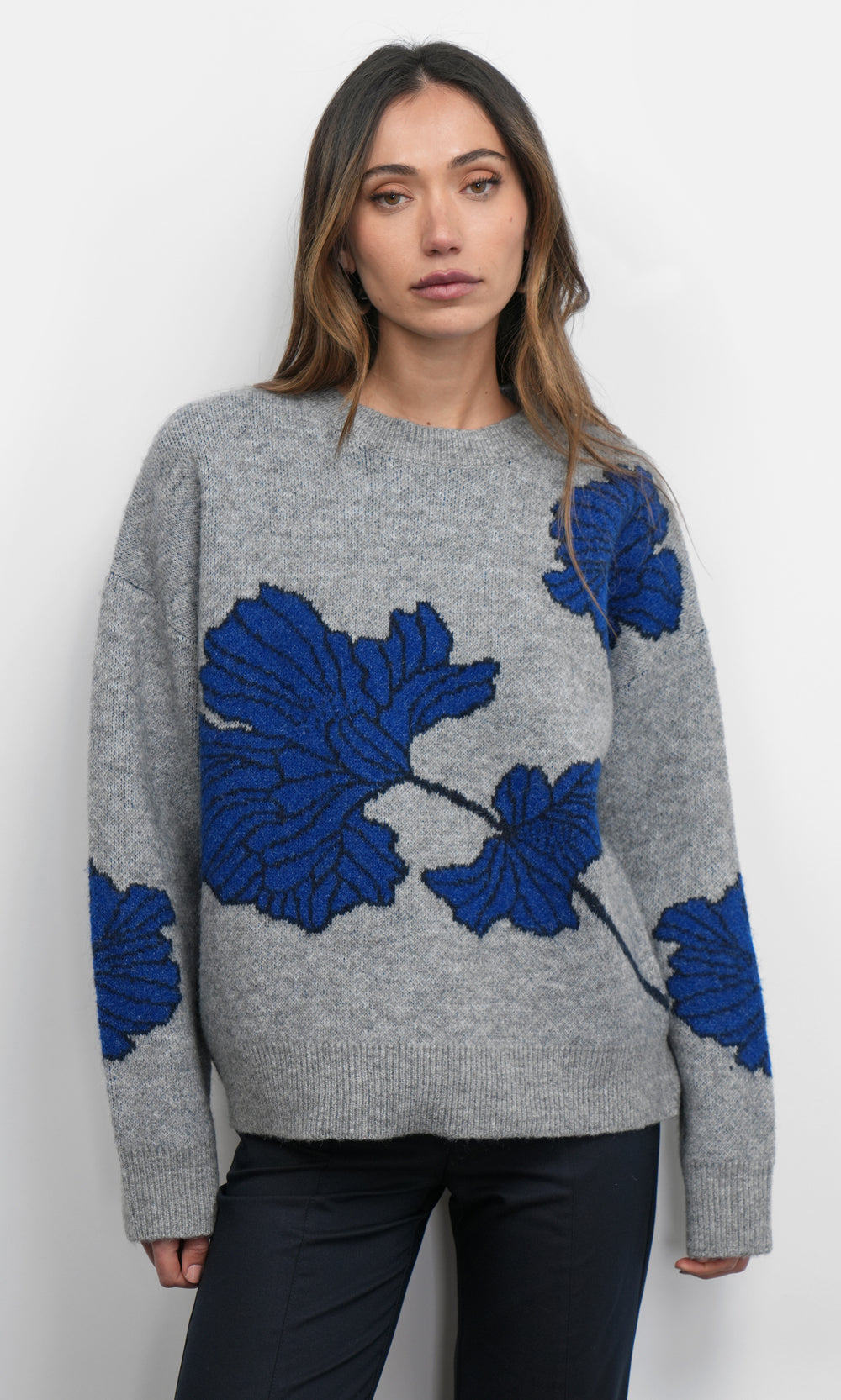 Bennett Intarsia Flower Sweater | Greylin Collection