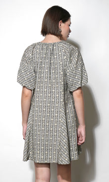 Elena Stripe Pattern Bubble Sleeve Popover Dress