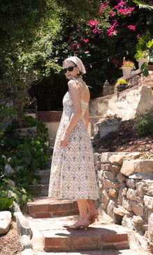 Sara Gathered Sides Sleeveless Midi Dress