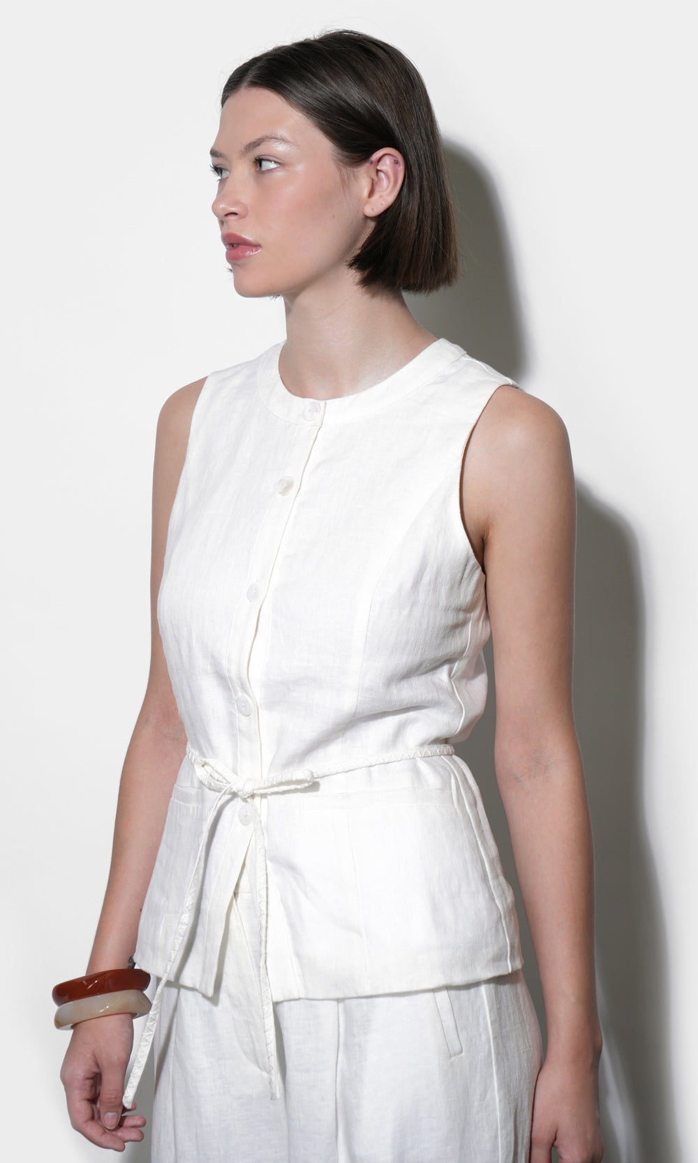 Hadley Linen Vest With Tie Belt | Greylin