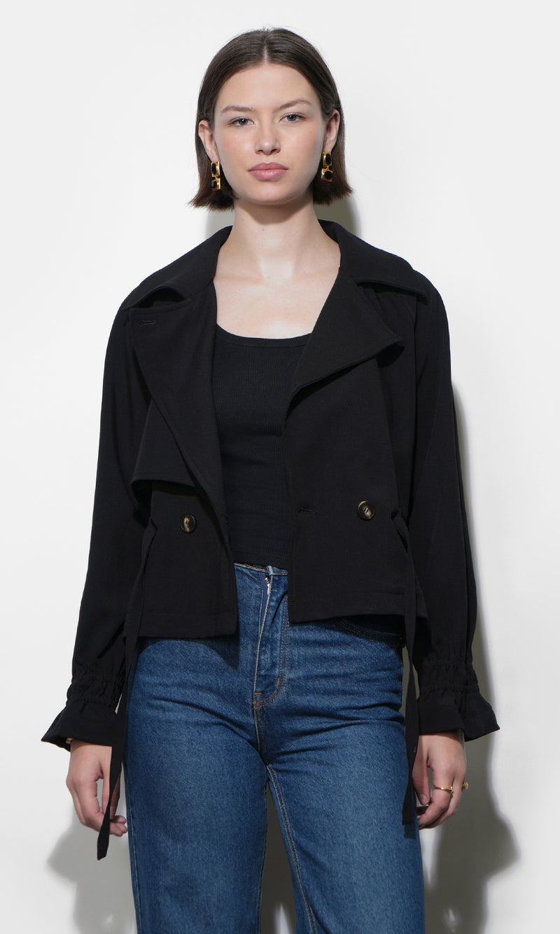 Jenas Tie Waist Short Trench G261J1650