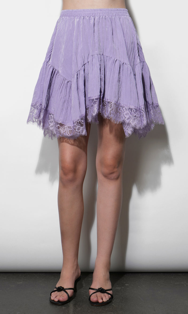 Natalie Hanky Lace Hem Skirt G263S9457