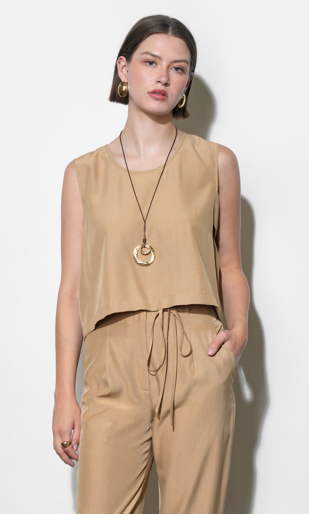 Zoey Side Button Scoop Neck Top G263T7457