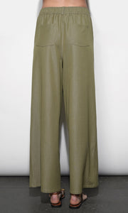 G265P6577_OLIVE
