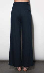 G264P6559_NAVY