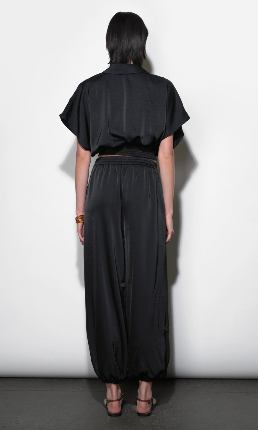 Nisa Dolman Sleeve Black Top | Greylin