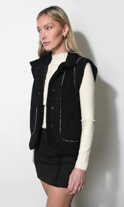 G259J1825_BLACK