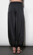 G266P6585_BLACK