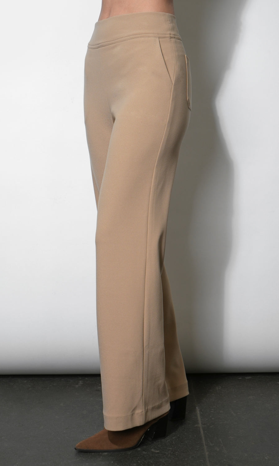 G257P6423_SAND
