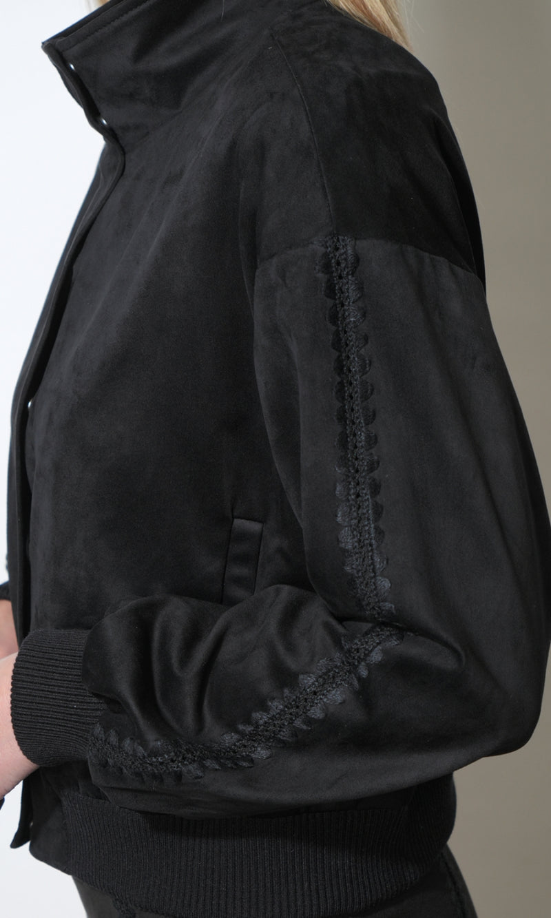 G267J1891_BLACK