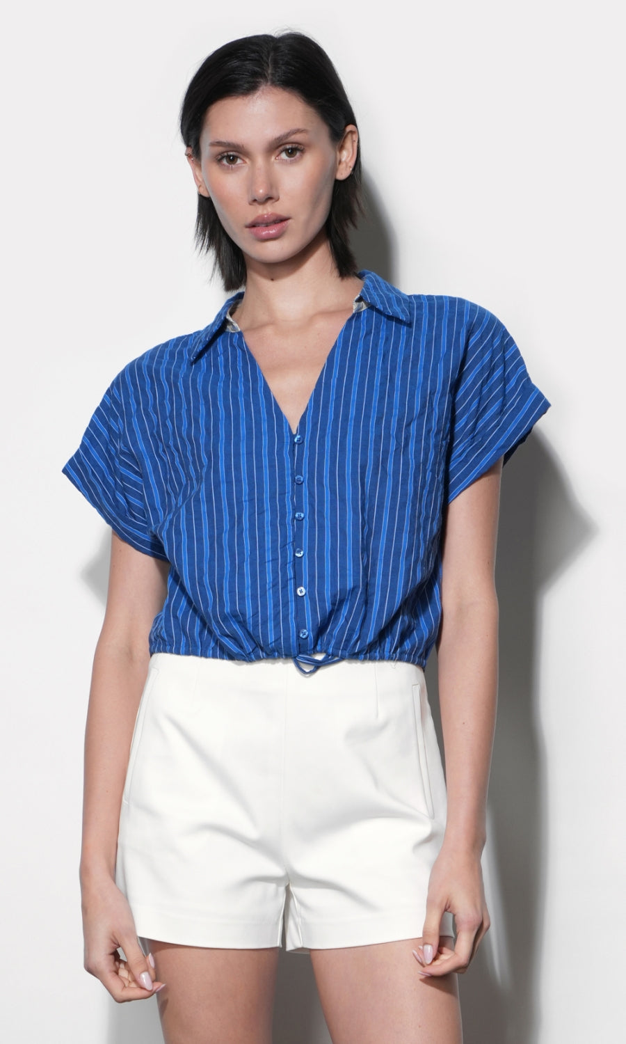 G264P6562_WHITE