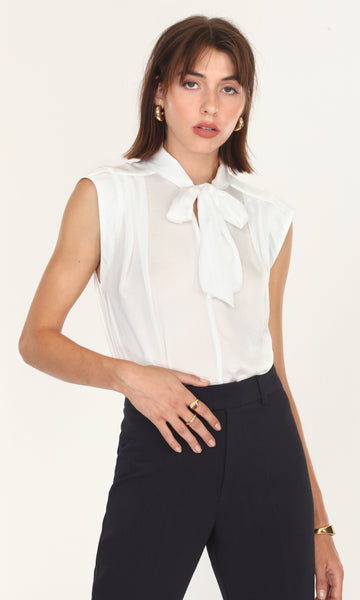 トップス loin. bowtie blouse cotton G2212T6689_grande.jpg?v=1674585095